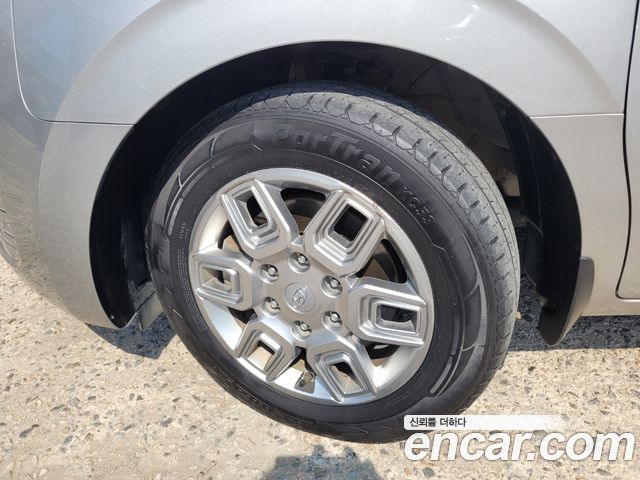 Hyundai Staria из Кореи Encar