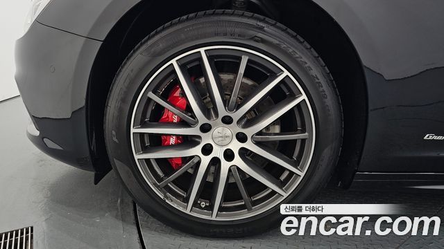 Maserati Ghibli из Кореи Encar