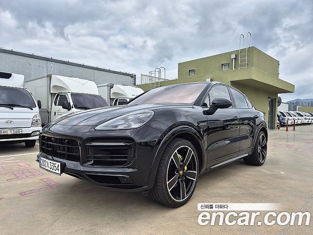 Porsche Cayenne 3.0 E-Hybrid Coupe — пробег 62 403 км — фото 4 из 5