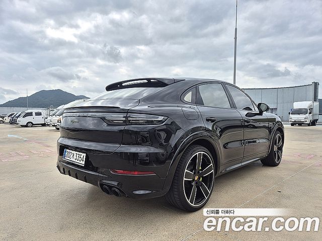 Porsche Cayenne 3.0 E-Hybrid Coupe — пробег 62 403 км — фото 5 из 5