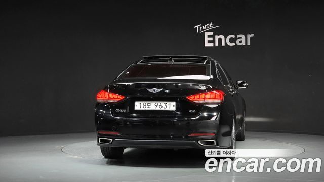 Hyundai Genesis из Кореи Encar