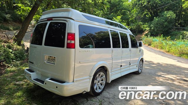 Chevrolet Express Van 6.0 — пробег 101 804 км