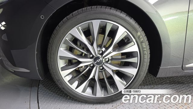 Kia K8 из Кореи Encar