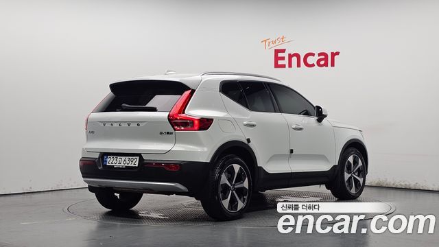 Volvo XC40 из Кореи Encar