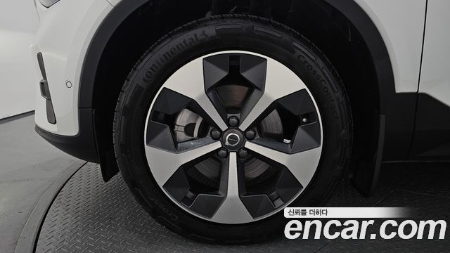 Volvo XC40 из Кореи Encar