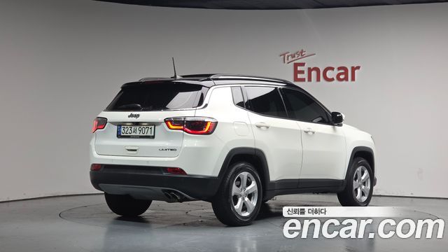 Jeep Compass из Кореи Encar