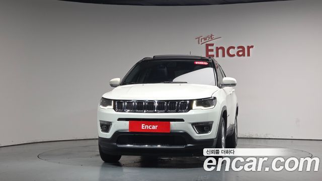 Jeep Compass из Кореи Encar