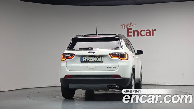 Jeep Compass из Кореи Encar