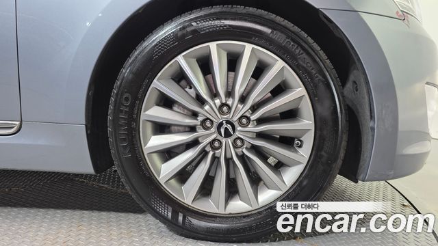 Hyundai Equus из Кореи Encar