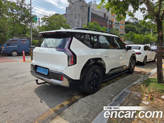Kia EV9 Long Range 4WD GT Line — пробег 57963 км