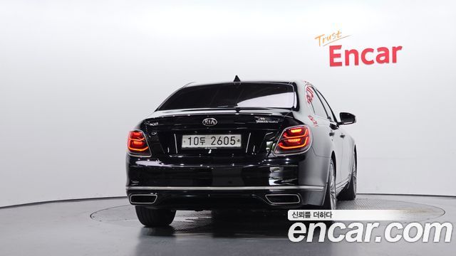 Kia K9 из Кореи Encar
