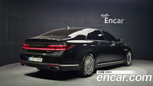 Genesis G90 из Кореи Encar