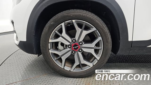 Kia Seltos из Кореи Encar