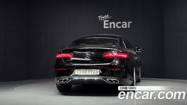 Mercedes-Benz E-Class из Кореи Encar