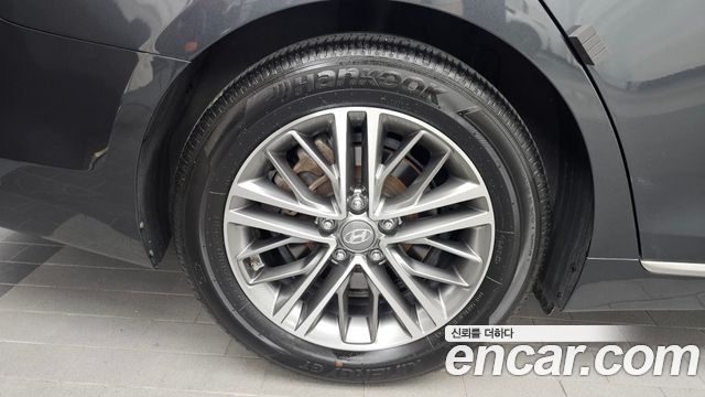 Hyundai Grandeur из Кореи Encar