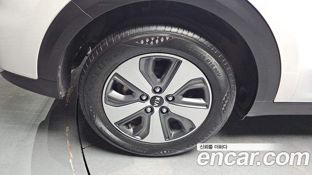 Kia Niro из Кореи Encar