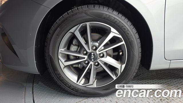Kia K3 из Кореи Encar