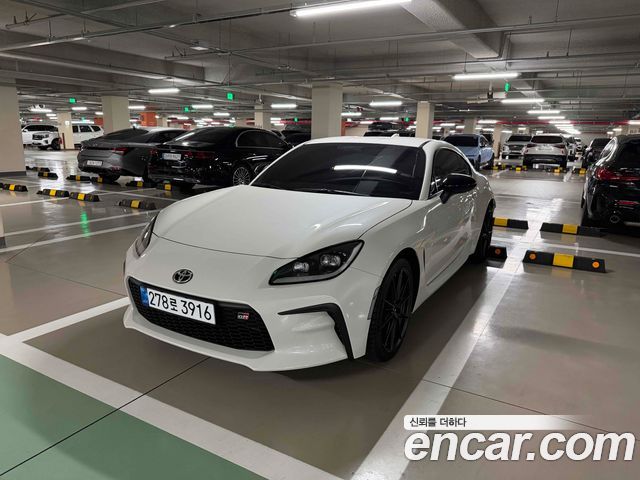 Toyota 86 2.4 Premium — пробег 10 км — фото 1 из 5
