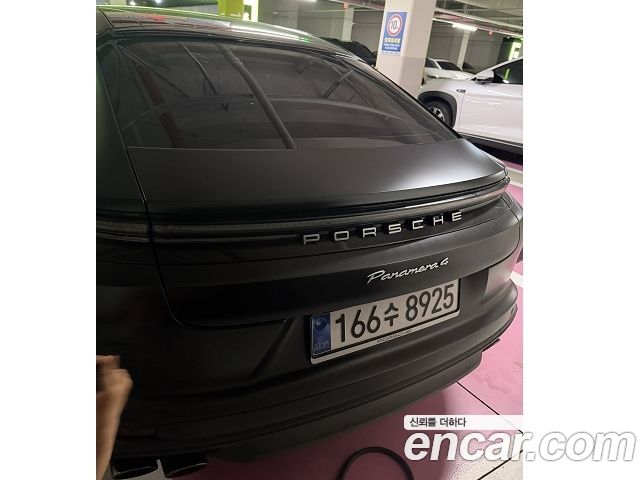 Porsche Panamera 2.9 AWD E-Hybrid — пробег 24 000 км — фото 4 из 5