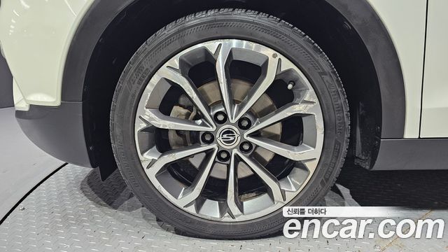 Ssangyong TIBOLI из Кореи Encar