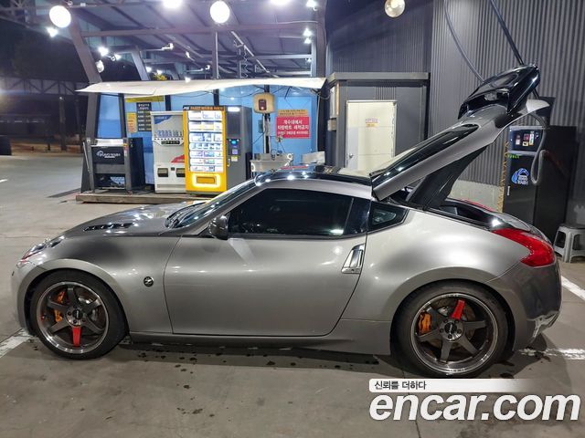 Nissan 370Z 3.7 Coupe Z34 — пробег 185 000 км