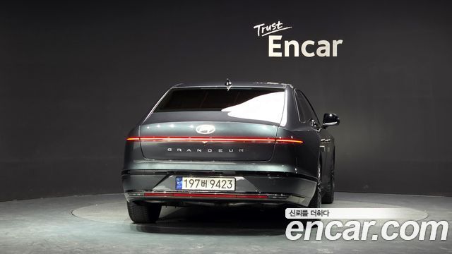 Hyundai Grandeur из Кореи Encar