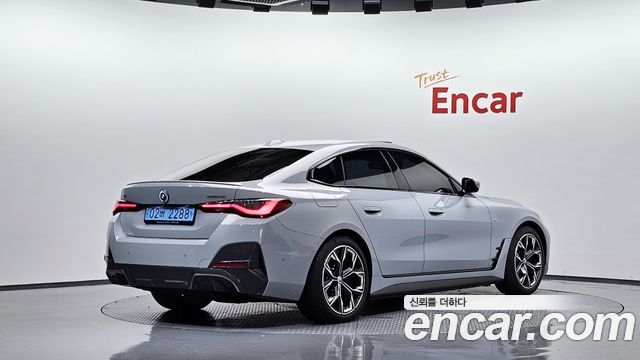 BMW i4 из Кореи Encar