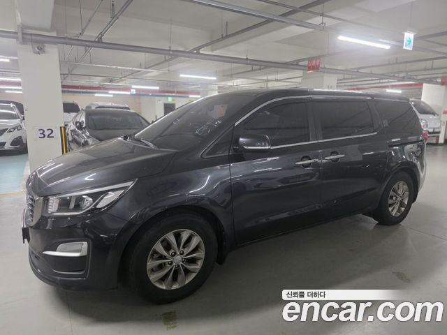 Kia Carnival из Кореи Encar