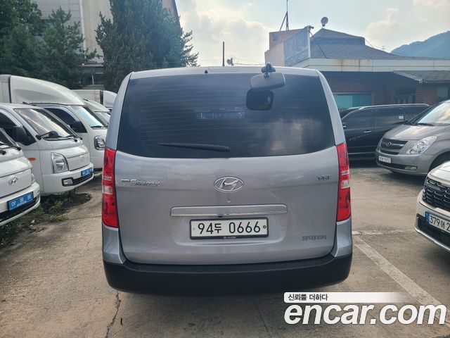 Hyundai Starex 3-Seater VAN Smart — пробег 59 234 км — фото 4 из 5