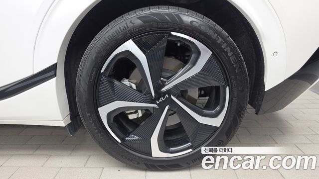 Kia EV6 из Кореи Encar