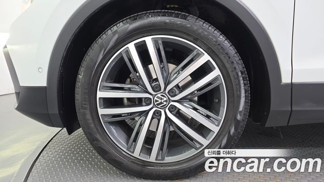 Volkswagen Tiguan из Кореи Encar