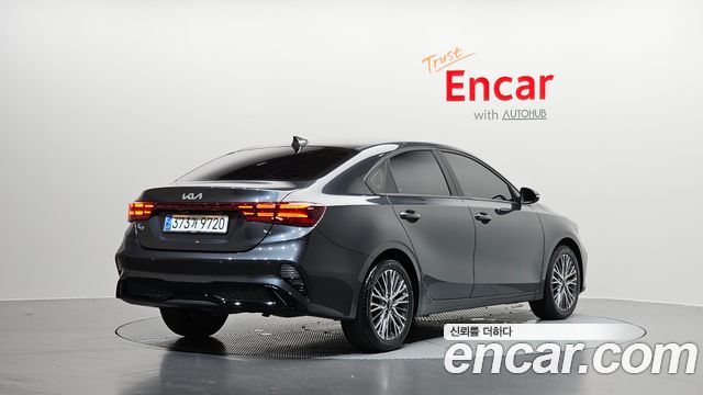 Kia K3 из Кореи Encar