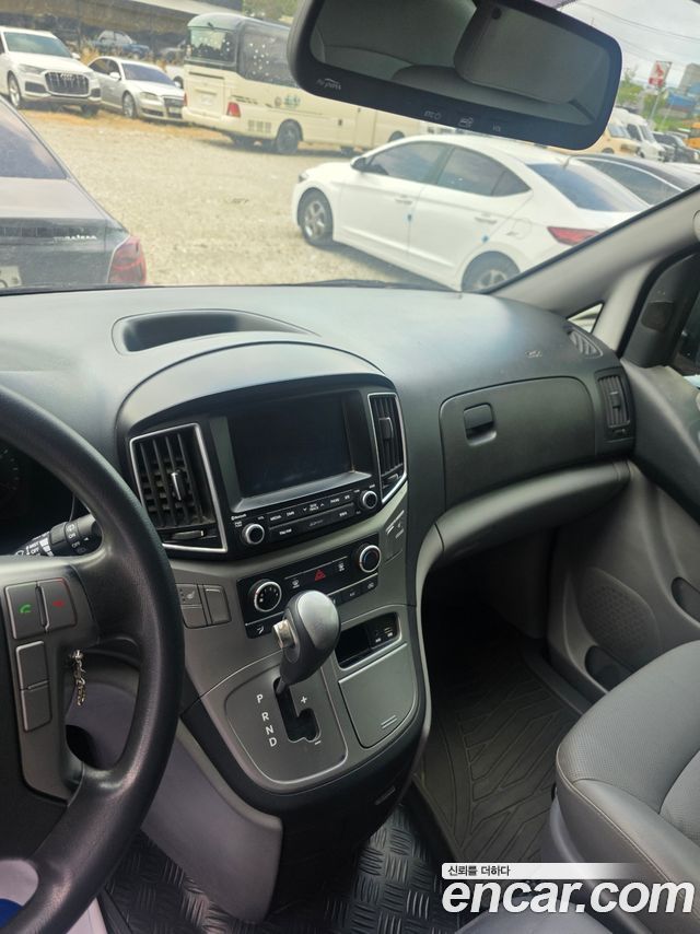 Hyundai Starex 5-Seater VAN Modern — пробег 188 000 км — фото 4 из 5