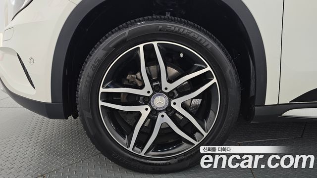 Mercedes-Benz GLA-Class из Кореи Encar