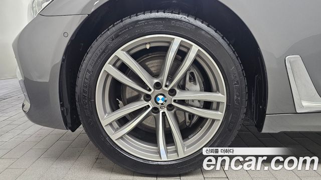BMW 7-Series из Кореи Encar