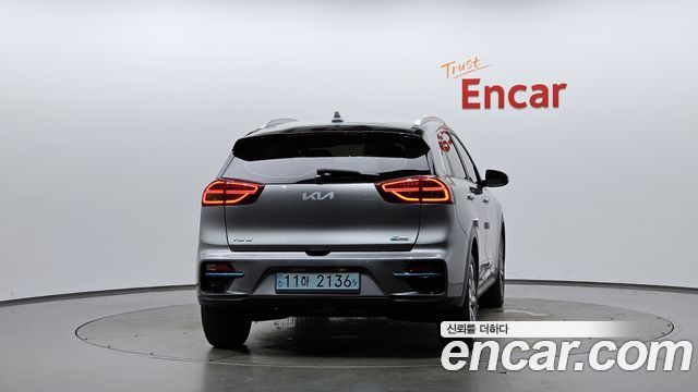 Kia Niro Prestige — пробег 25 331 км — фото 4 из 5