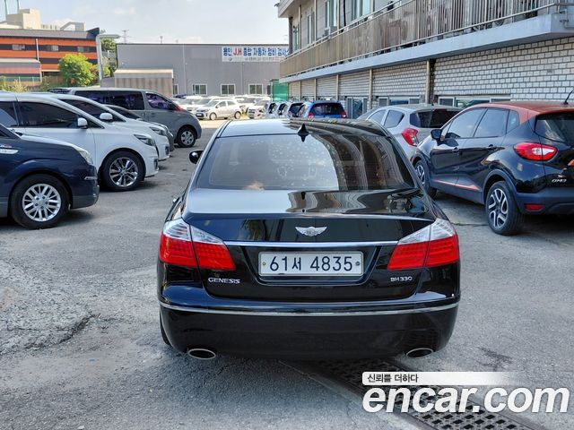 Hyundai Genesis из Кореи Encar