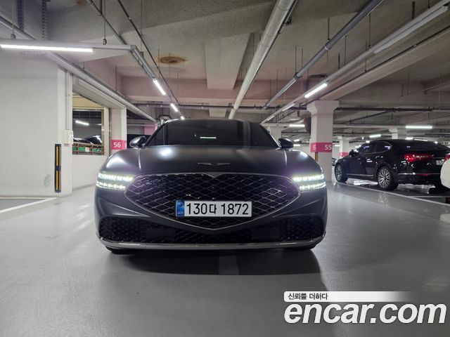 Genesis G90 Gasoline 3.5 Turbo e-S/C AWD — пробег 11 274 км — фото 1 из 5