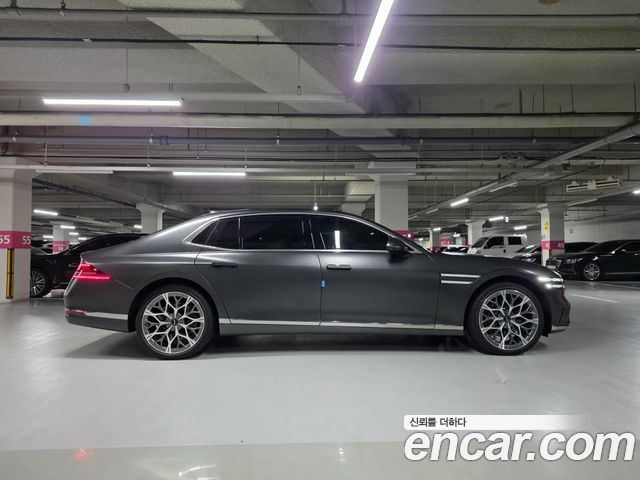 Genesis G90 Gasoline 3.5 Turbo e-S/C AWD — пробег 11 274 км — фото 3 из 5