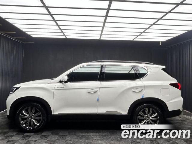 Ssangyong Rexton Disel 2.2 4WD The Black — пробег 32 642 км — фото 3 из 5