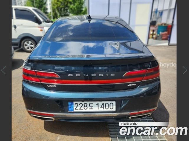 Genesis G90 5.0 AWD Prestige — пробег 245988 км