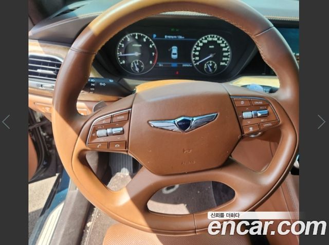 Genesis G90 5.0 AWD Prestige — пробег 245988 км