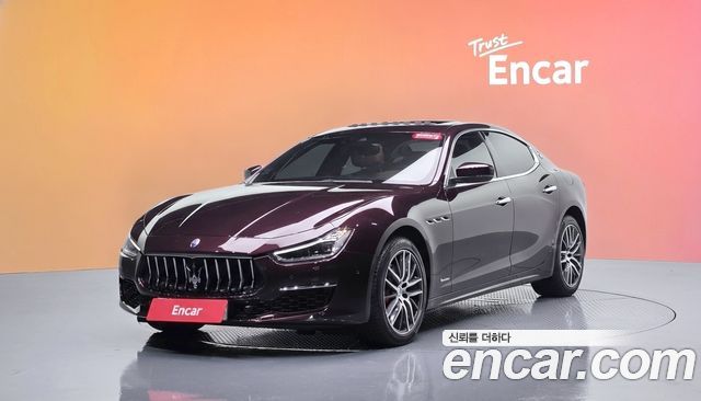 Maserati Ghibli 3.0 GranLusso 3rd — пробег 66 241 км — фото 1 из 5