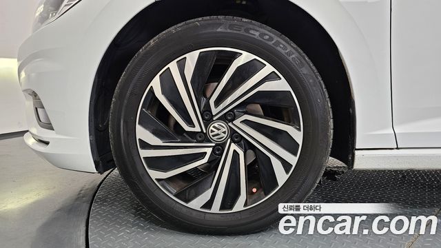 Volkswagen Jetta из Кореи Encar