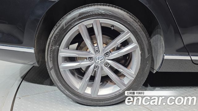 Volkswagen Passat 2.0 TDI Prestige — пробег 151 429 км — фото 5 из 5