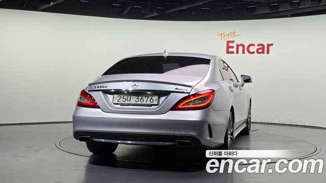 Mercedes-Benz CLS-Class из Кореи Encar