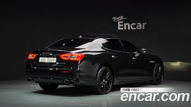 Maserati Quattroporte S Q4 3.0 V6 Granlusso 2017 — пробег 67 801 км