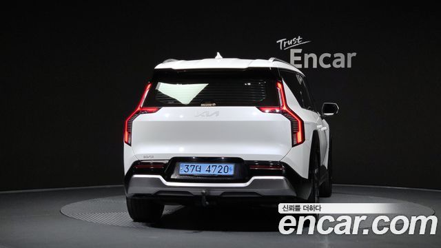 Kia EV9 Long Range 4WD Earth — пробег 138419 км