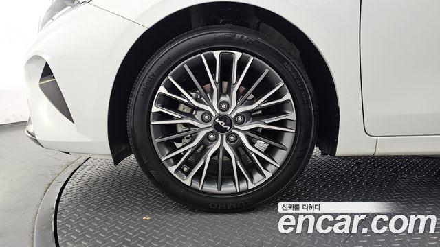 Kia K3 из Кореи Encar