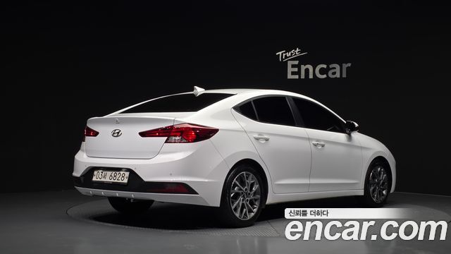 Hyundai AVANTE из Кореи Encar
